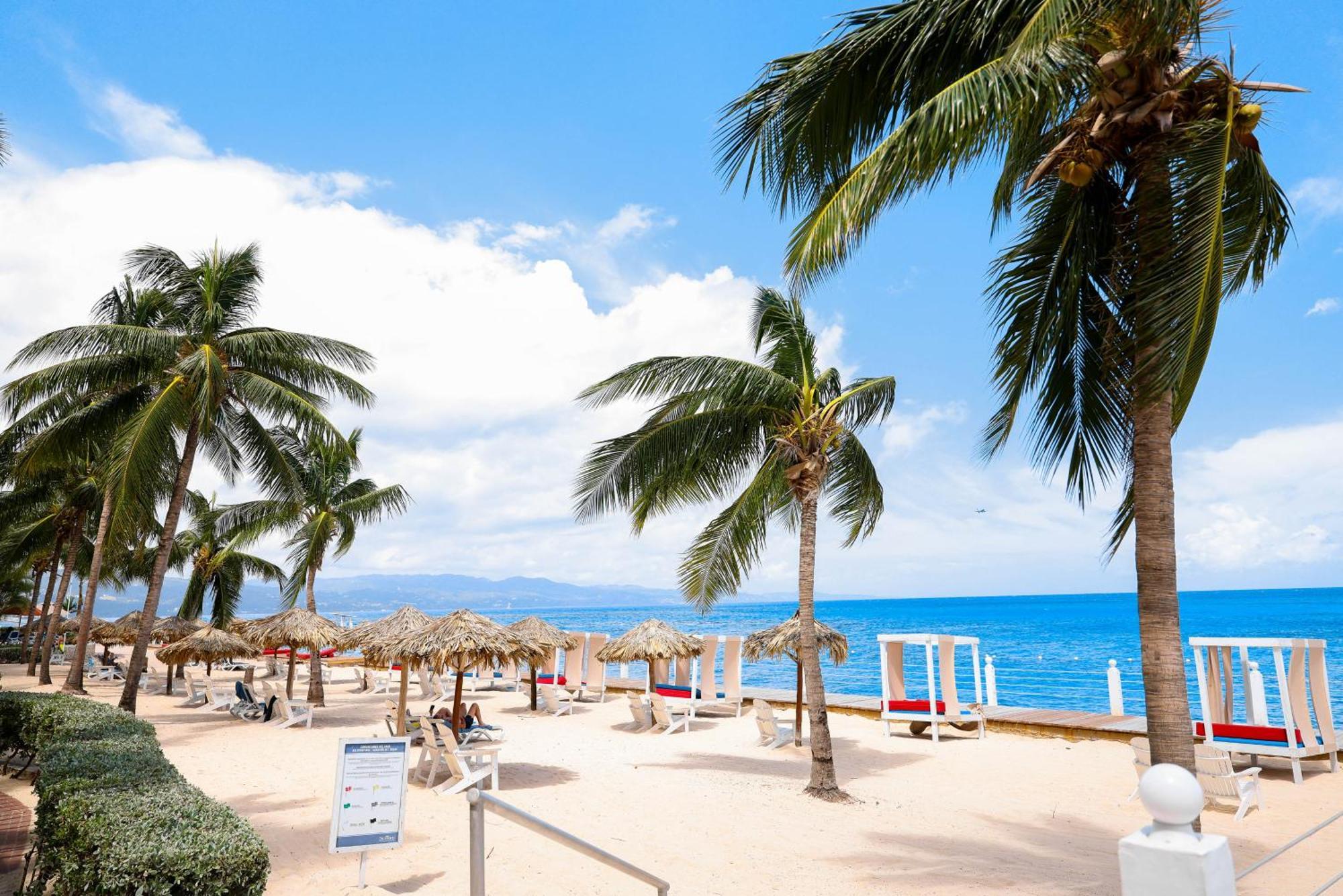 Royal Decameron Montego Beach Resort - ALL INCLUSIVE Montego Bay Exterior foto